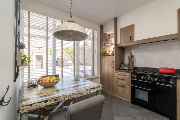 Foto 4 van Oranjestraat 97