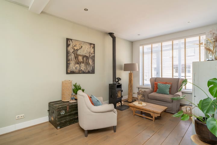 Foto 10 van Oranjestraat 97