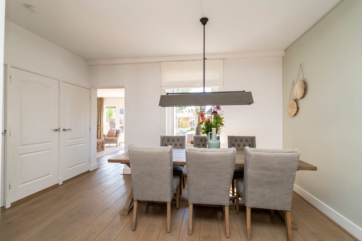 Foto 13 van Oranjestraat 97