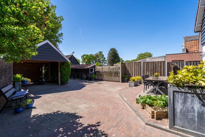 Foto 42 van Oranjestraat 97