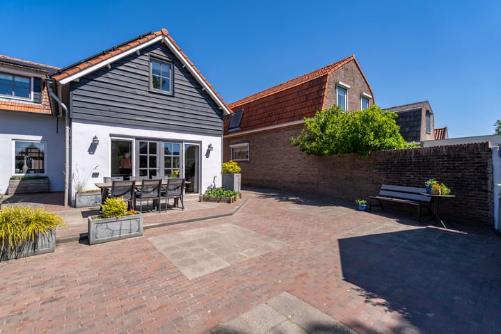 Foto 43 van Oranjestraat 97