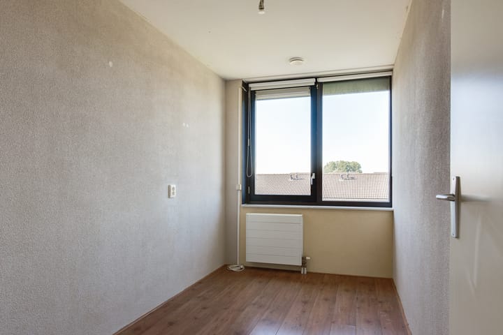 Photo 24 of Hoornplantsoen 12