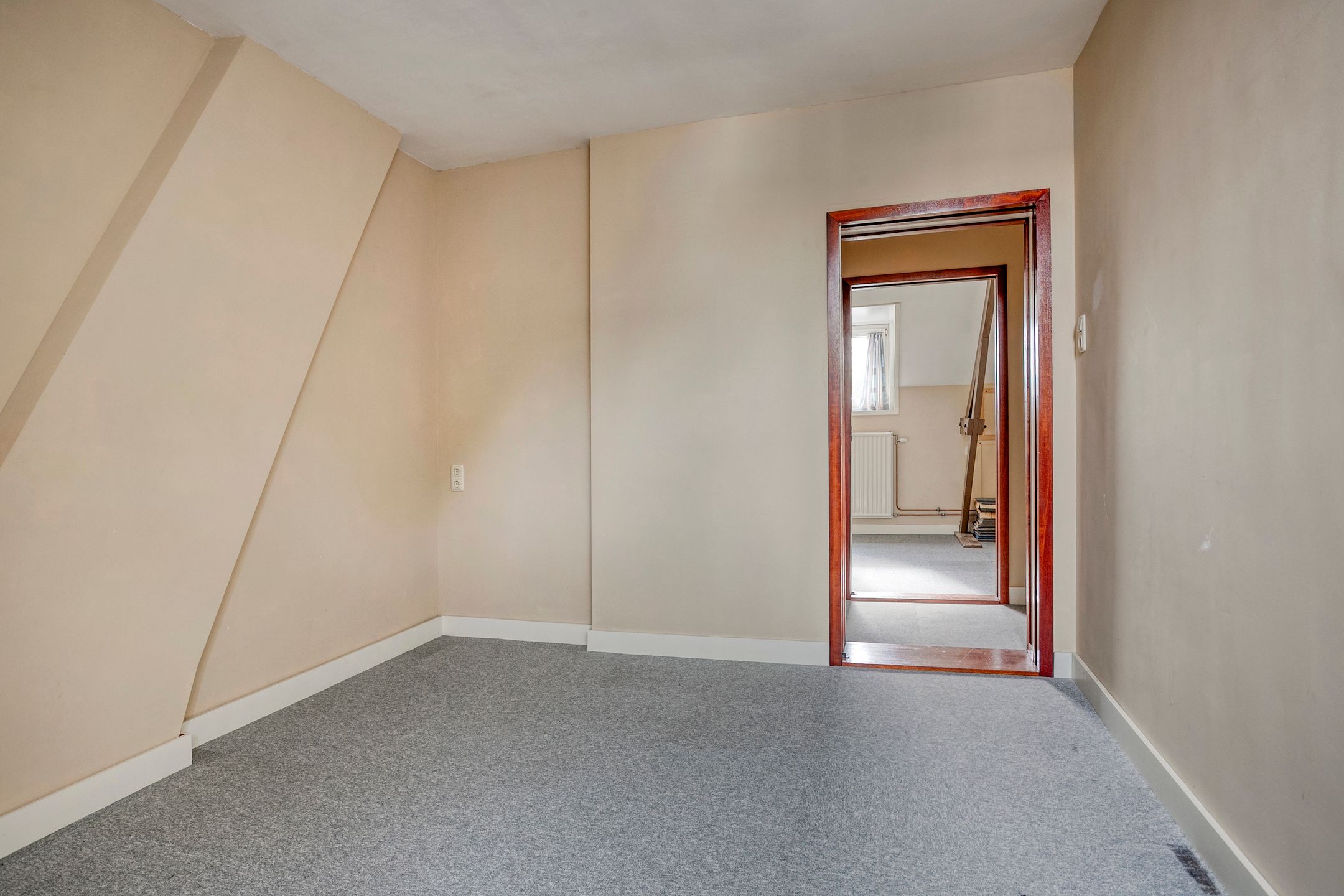 Foto 15 van Tegelseweg 229