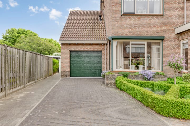 Foto 47 van Meanderlaan 210