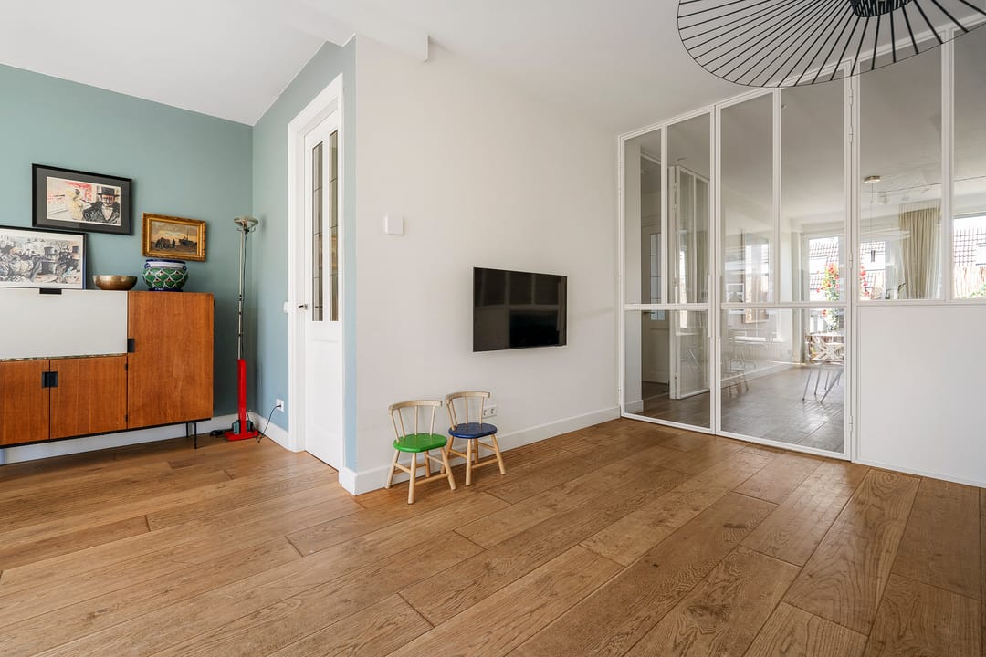 Foto 16 van Burmanstraat 15-2