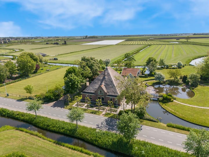 Foto 1 van Dorpsstraat 3