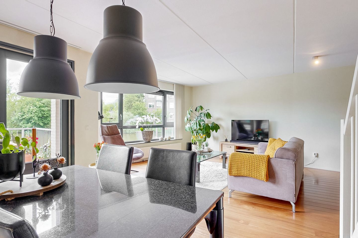 Foto 10 van Atalanta 46