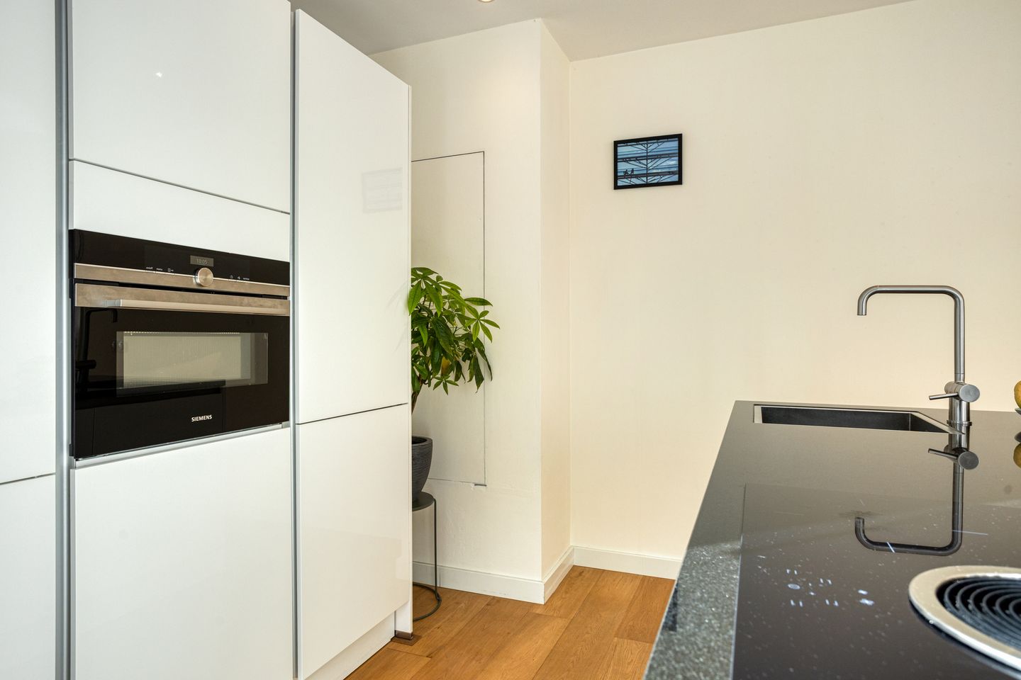 Foto 14 van Heemskerkstraat 47-B01