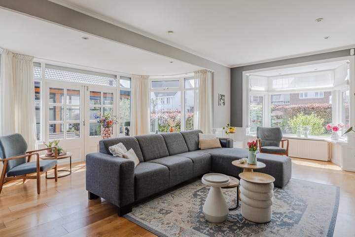 Foto 17 van De Vos van Steenwijklaan 13