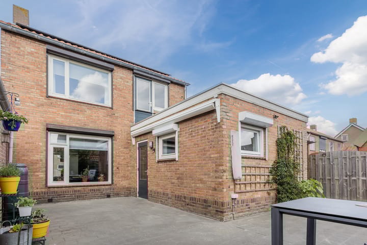 Foto 31 van Schoolstraat 9