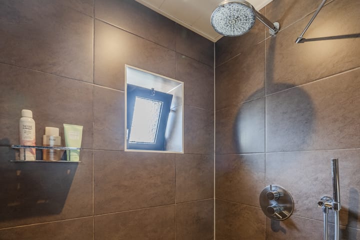 Foto 28 van De Vos van Steenwijklaan 13