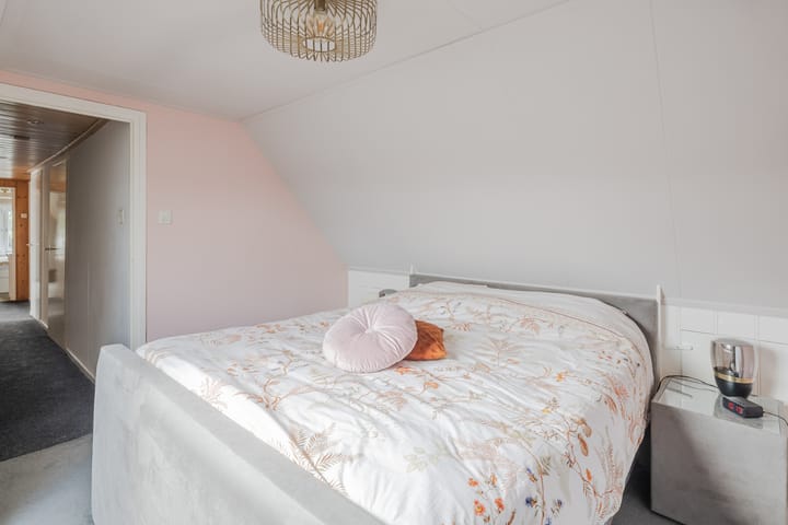 Foto 37 van De Vos van Steenwijklaan 13