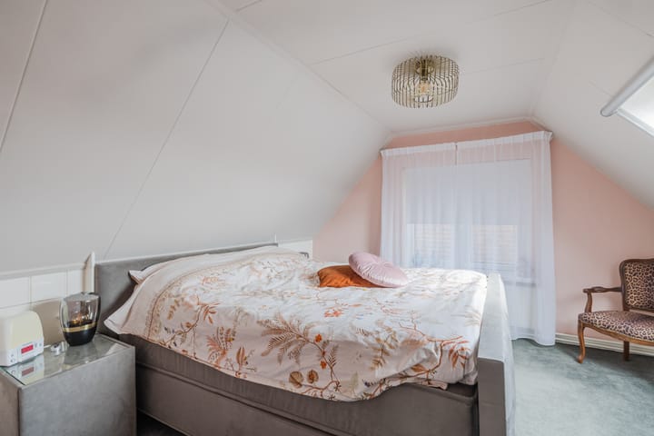 Foto 39 van De Vos van Steenwijklaan 13