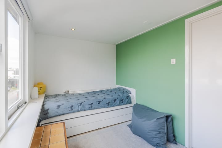 Foto 41 van De Vos van Steenwijklaan 13