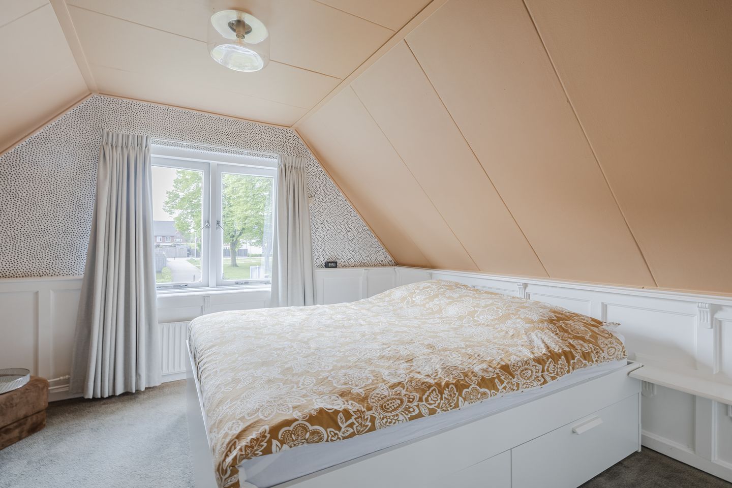 Foto 44 van De Vos van Steenwijklaan 13
