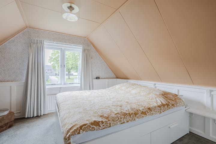 Foto 44 van De Vos van Steenwijklaan 13