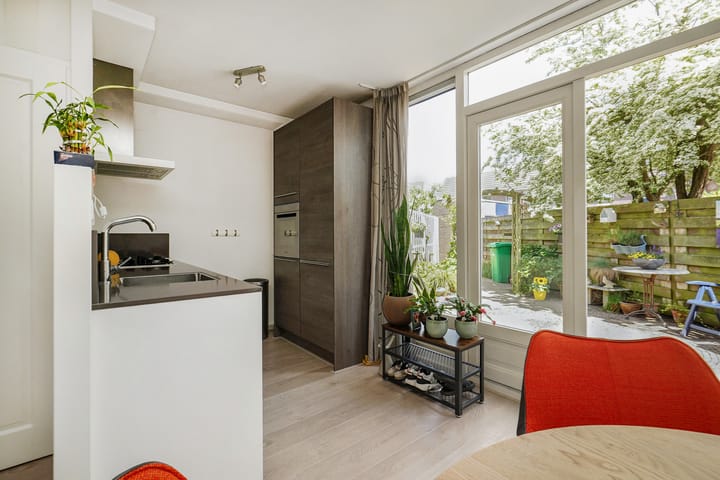 Foto 12 van Dr. G. Knuttelstraat 11