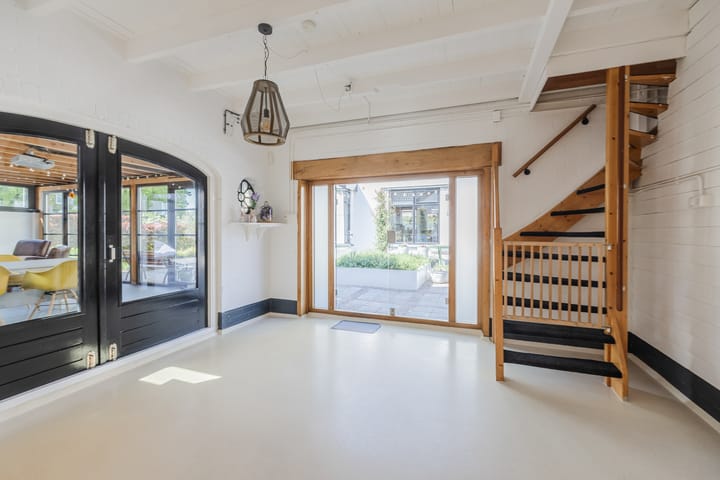 Foto 49 van De Vos van Steenwijklaan 13