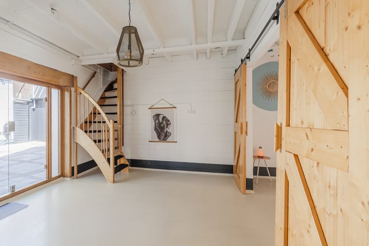 Foto 52 van De Vos van Steenwijklaan 13