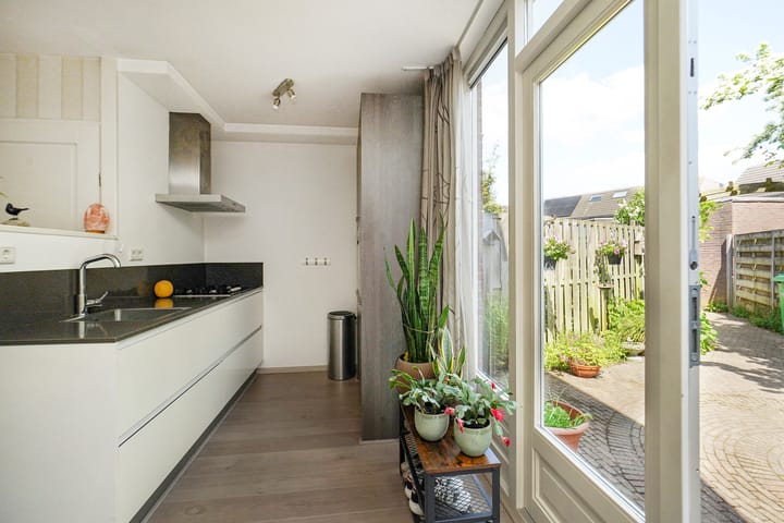 Foto 17 van Dr. G. Knuttelstraat 11