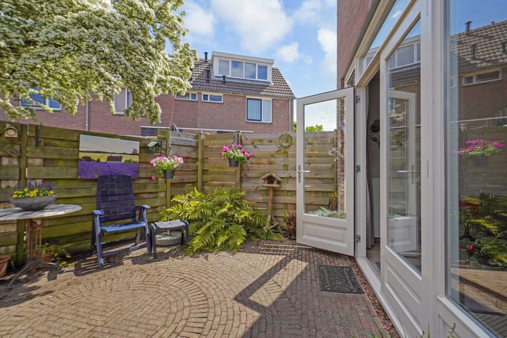 Foto 22 van Dr. G. Knuttelstraat 11