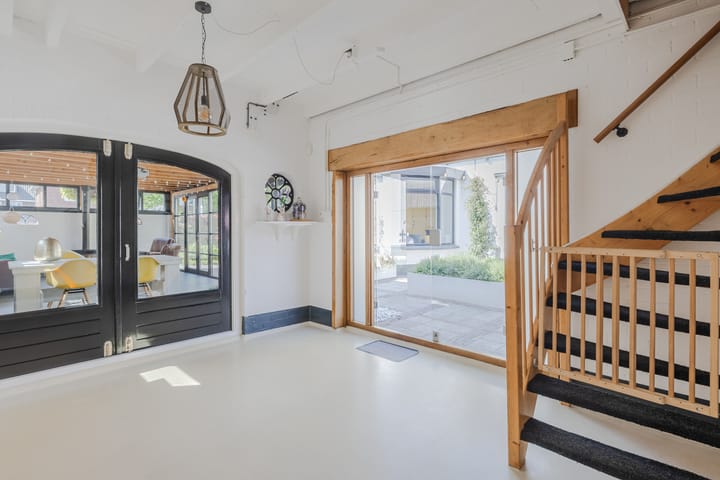 Foto 58 van De Vos van Steenwijklaan 13