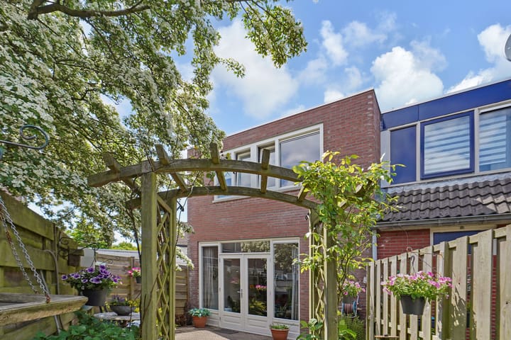 Foto 25 van Dr. G. Knuttelstraat 11