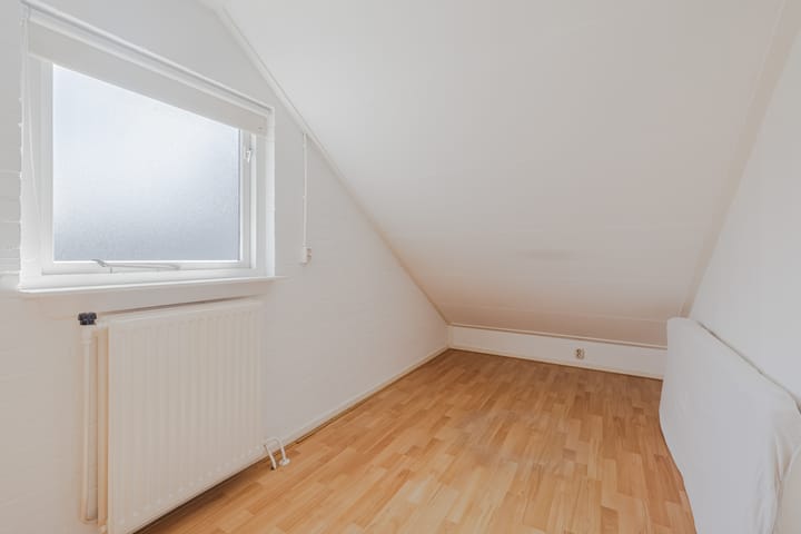 Foto 62 van De Vos van Steenwijklaan 13