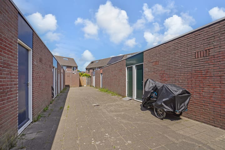 Foto 40 van Dr. G. Knuttelstraat 11