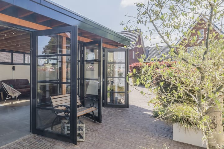 Foto 78 van De Vos van Steenwijklaan 13