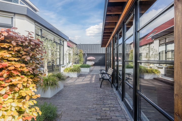 Foto 85 van De Vos van Steenwijklaan 13