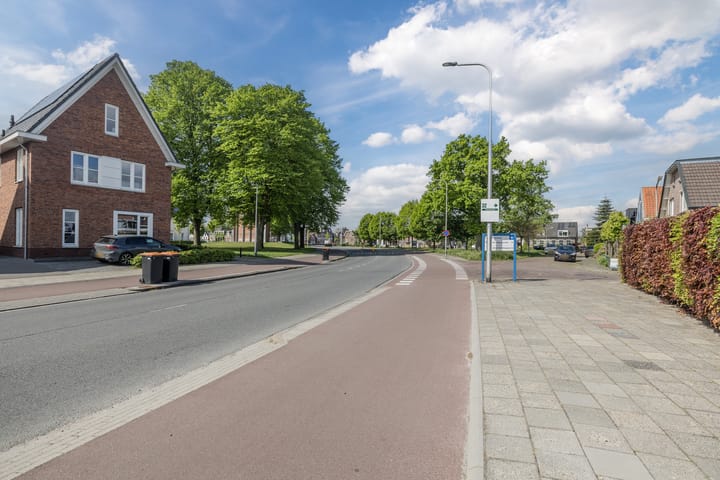 Foto 92 van De Vos van Steenwijklaan 13