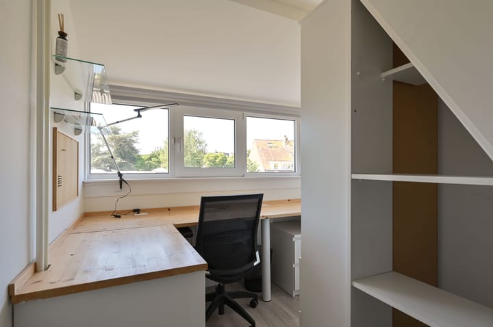 Photo 14 of Mezenstraat 16