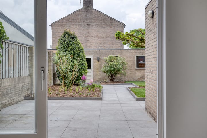 Foto 12 van Lijnzaadstraat 2-A