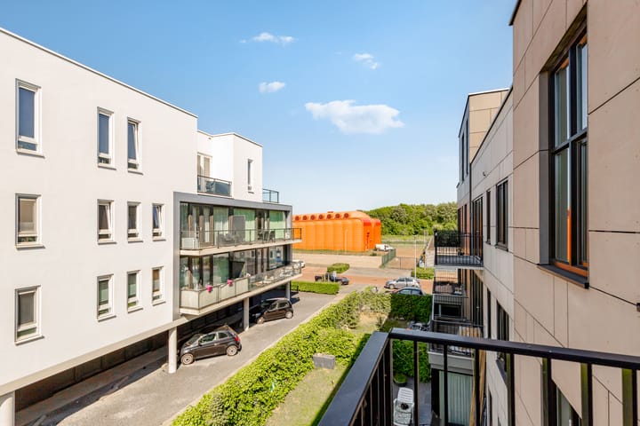 Foto 16 van Olivier van Noortstraat 4-N