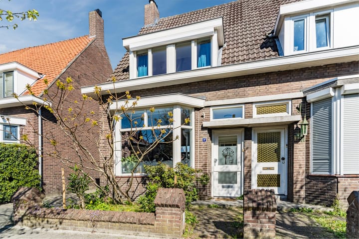 Foto 43 van Burgemeester Smeelelaan 17