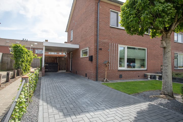 Foto 6 van Anjelierstraat 36