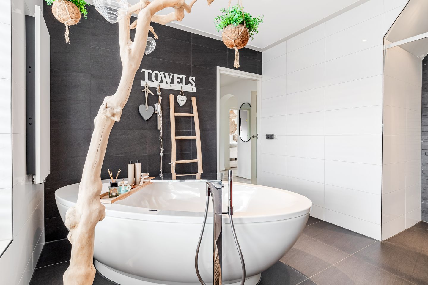 Photo 44 of Vackenordestraat 7