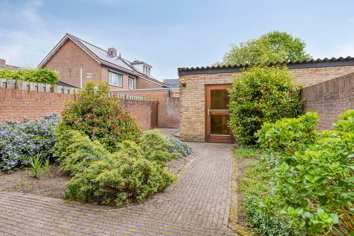 Foto 2 van Dahliastraat 22