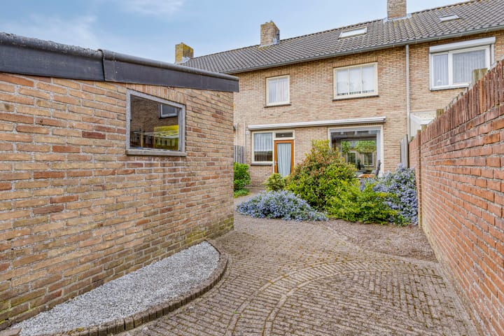 Foto 32 van Dahliastraat 22