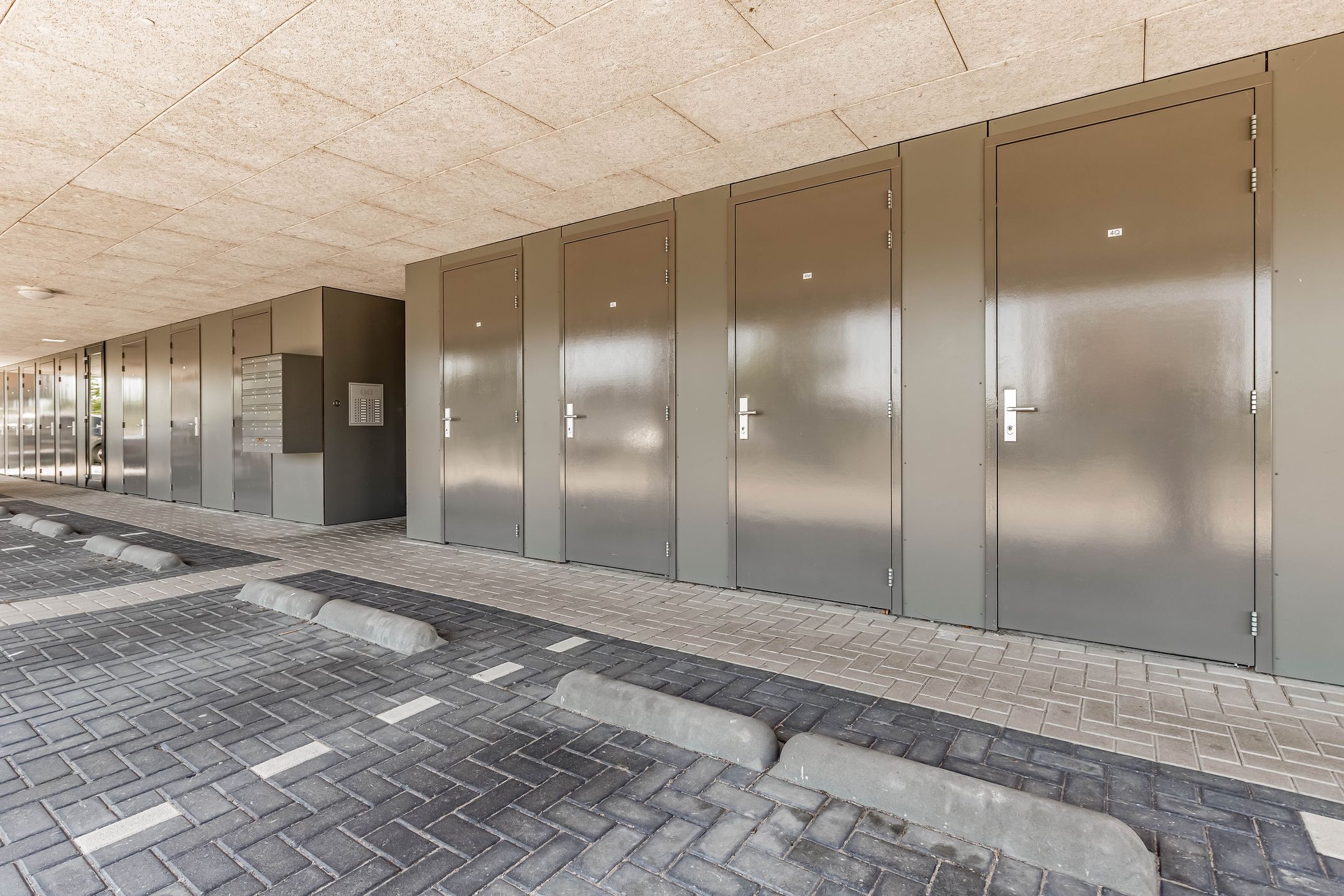 Photo 6 of Olivier van Noortstraat 4-M