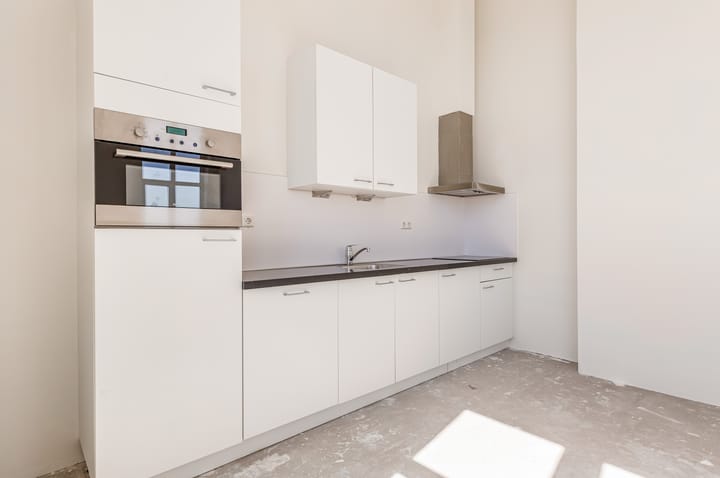 Photo 18 of Olivier van Noortstraat 4-M