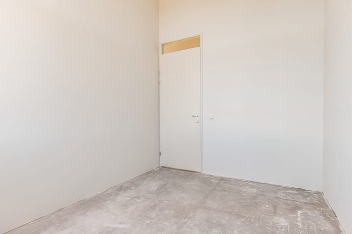 Photo 22 of Olivier van Noortstraat 4-M