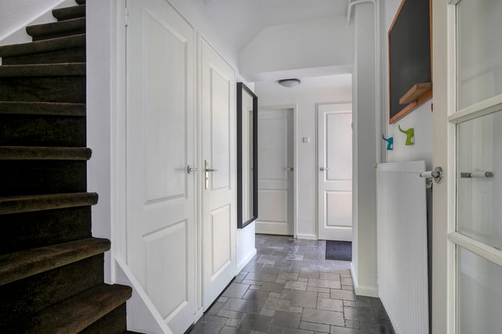 Foto 2 van Ouverturestraat 8