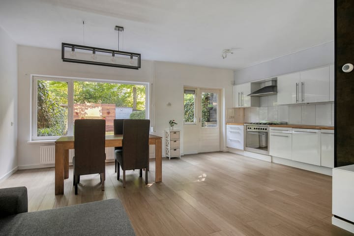 Foto 5 van Ouverturestraat 8