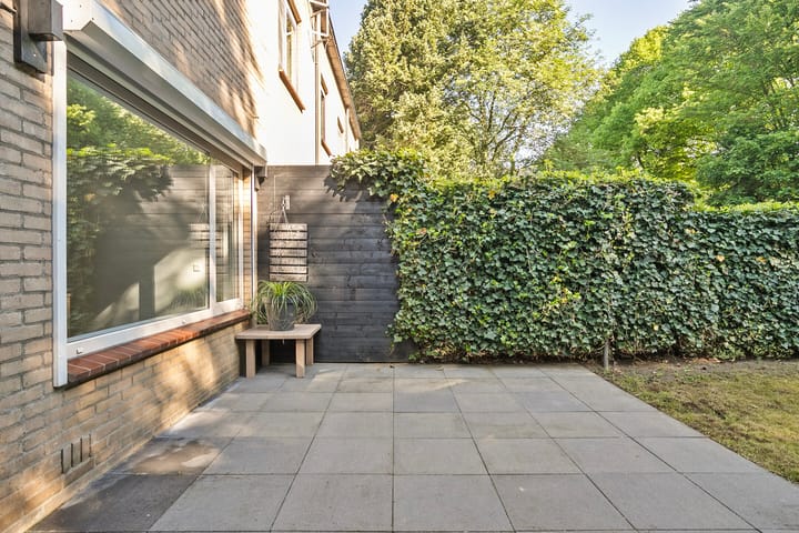 Foto 28 van Ouverturestraat 8