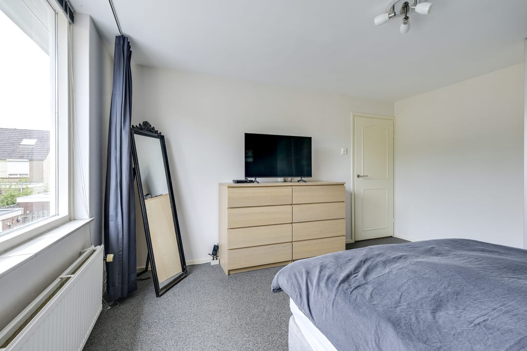 Photo 28 of Zuiderstraat 30