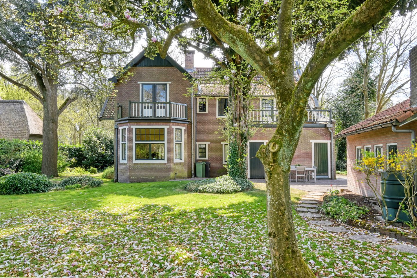 Photo 35 of Generaal Foulkesweg 85