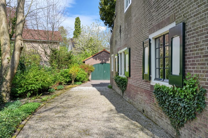 Foto 36 van Generaal Foulkesweg 85