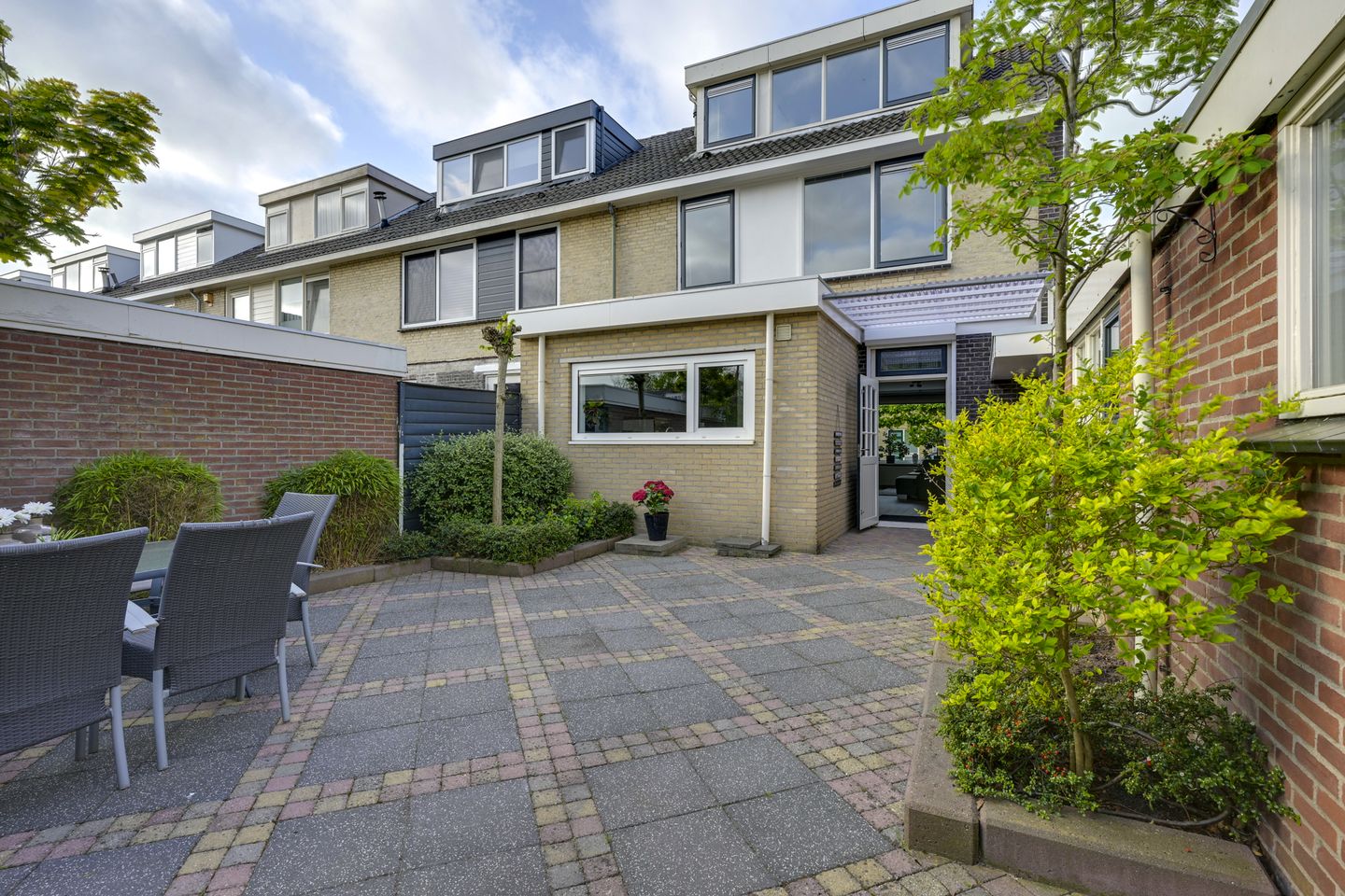 Photo 59 of Zuiderstraat 30